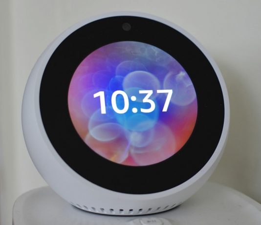 Amazon Echo Spot review: cute smart speaker with a screen