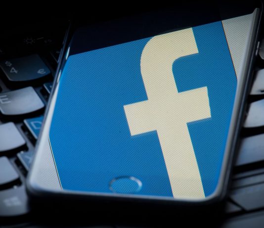 Facebook to stop allowing data brokers such as Experian to target users