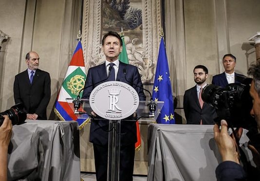 Italy: populist government to be sworn in as political deadlock ends