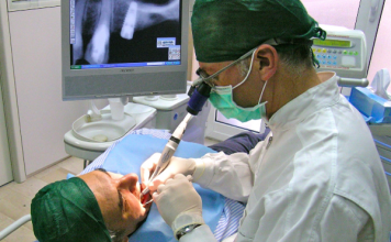Minimally invasive implant surgery