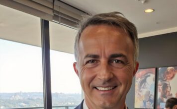 LuxChain: when Blockchain becomes a patron of italian culture